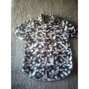 PRNTD by Polymer Black Shirt Feathers Design Size M Pre Owned